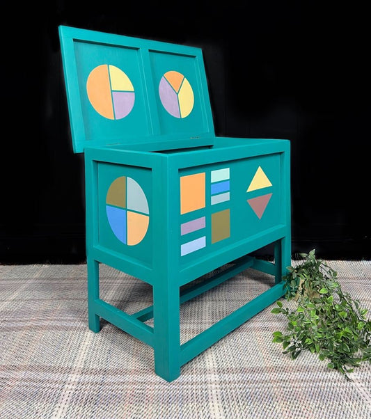 Green Geometric Ottoman