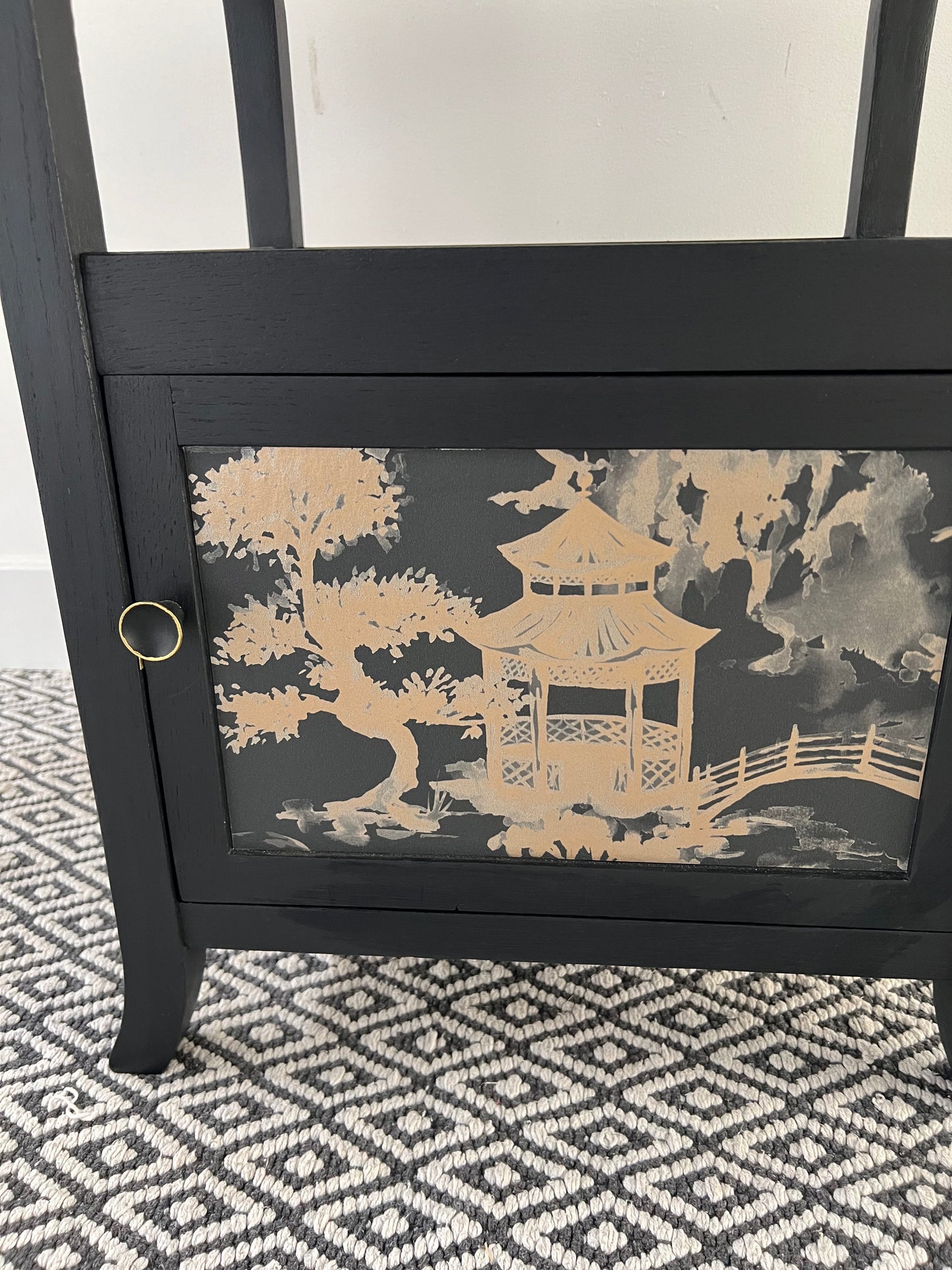 Chinoiserie End Table